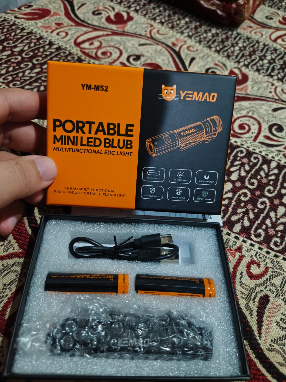 YEMAO YM-M52 Portable Mini LED Flashlight – Rechargeable EDC Torch with Magnetic Base & USB-C Charging