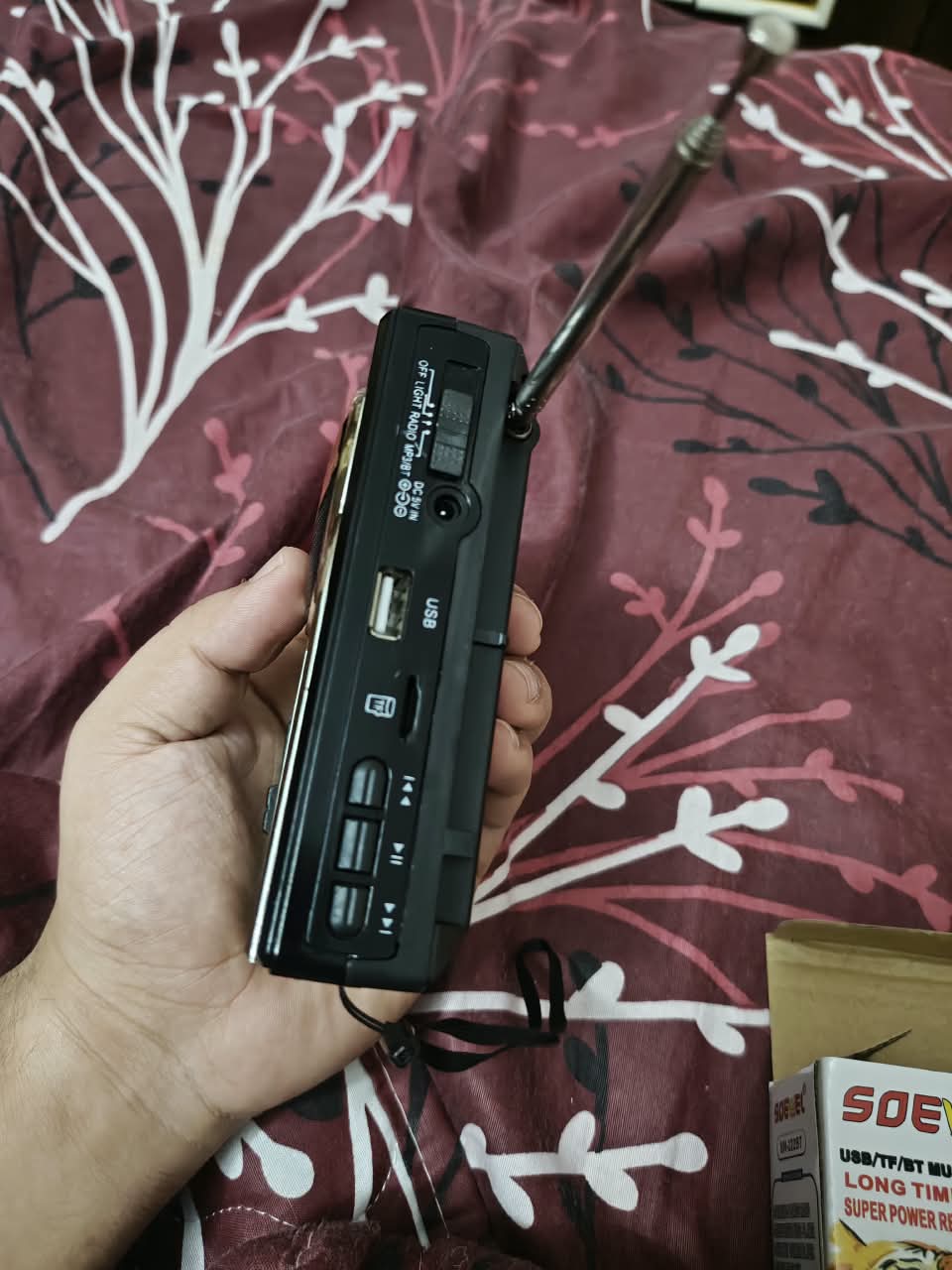 SOEWEL SW-222BT Portable Fm Radio – FM/AM/SW 1-7 Bands, Bluetooth ,USB & TF Card Music Player