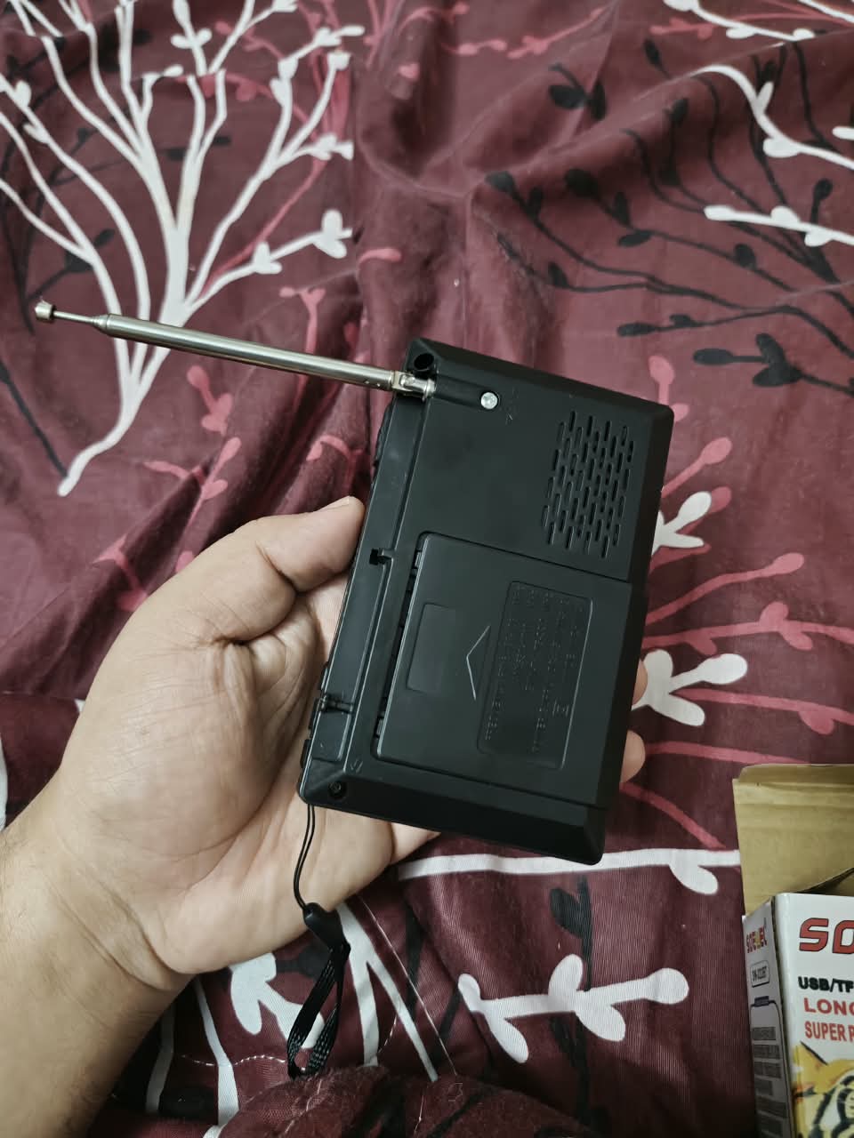 SOEWEL SW-222BT Portable Fm Radio – FM/AM/SW 1-7 Bands, Bluetooth ,USB & TF Card Music Player