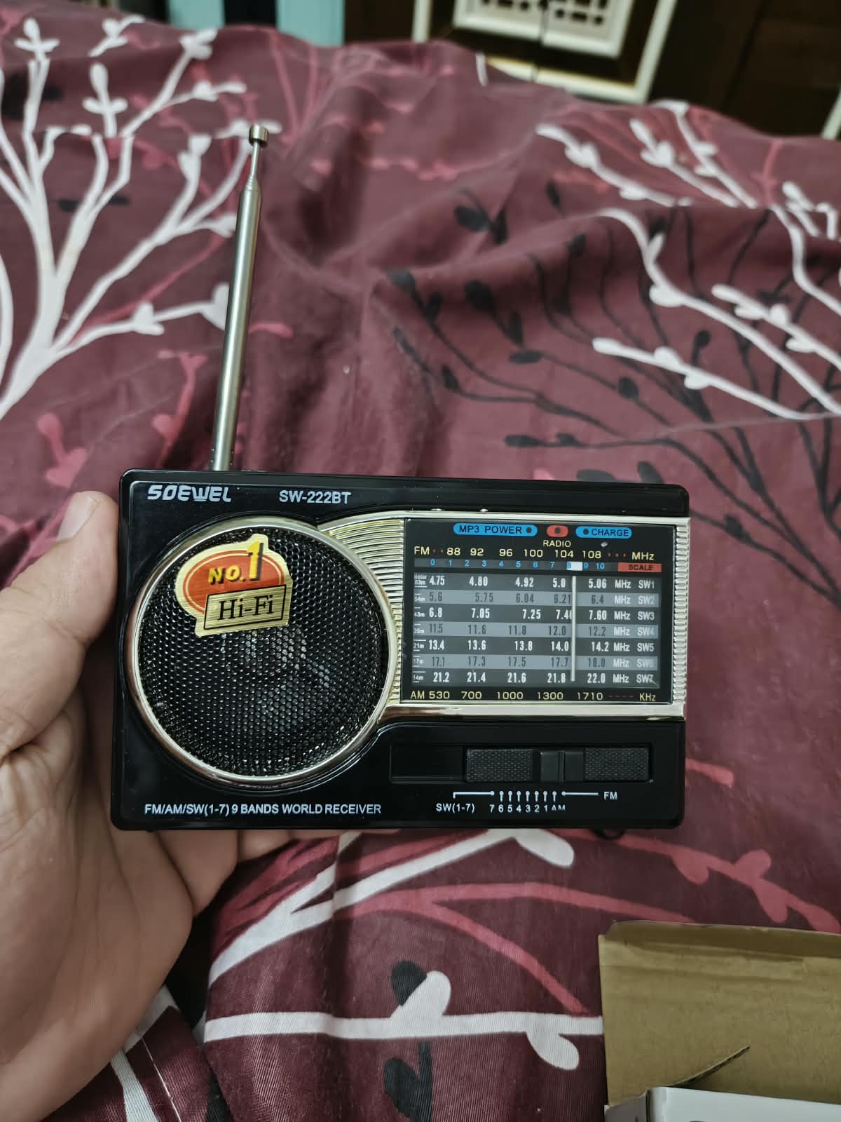 SOEWEL SW-222BT Portable Fm Radio – FM/AM/SW 1-7 Bands, Bluetooth ,USB & TF Card Music Player