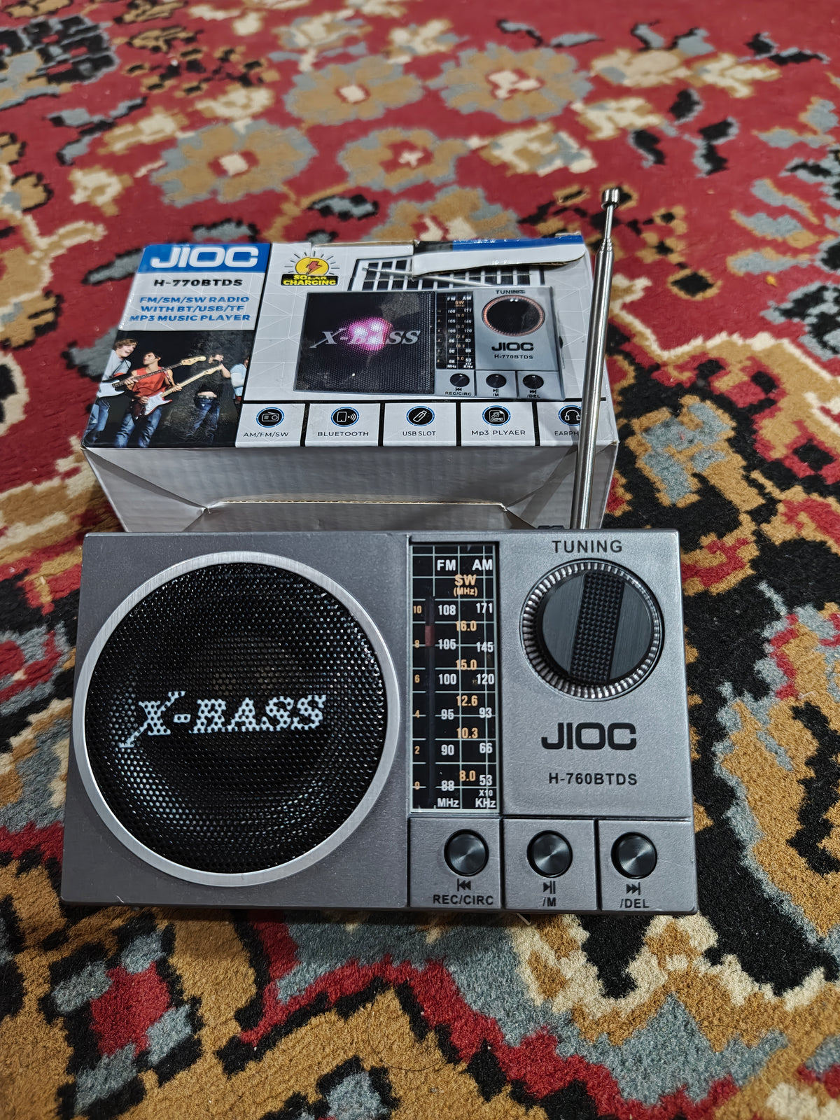 JIOC X-BASS H-760BTDS Retro Radio – FM/AM/SW, Bluetooth, USB & TF Card Music Player